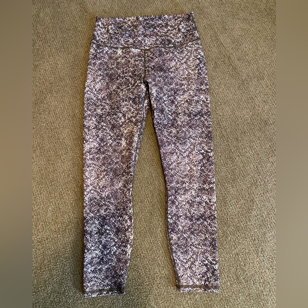Fabletics Define Powerhold High Waisted 7/8 Leggings